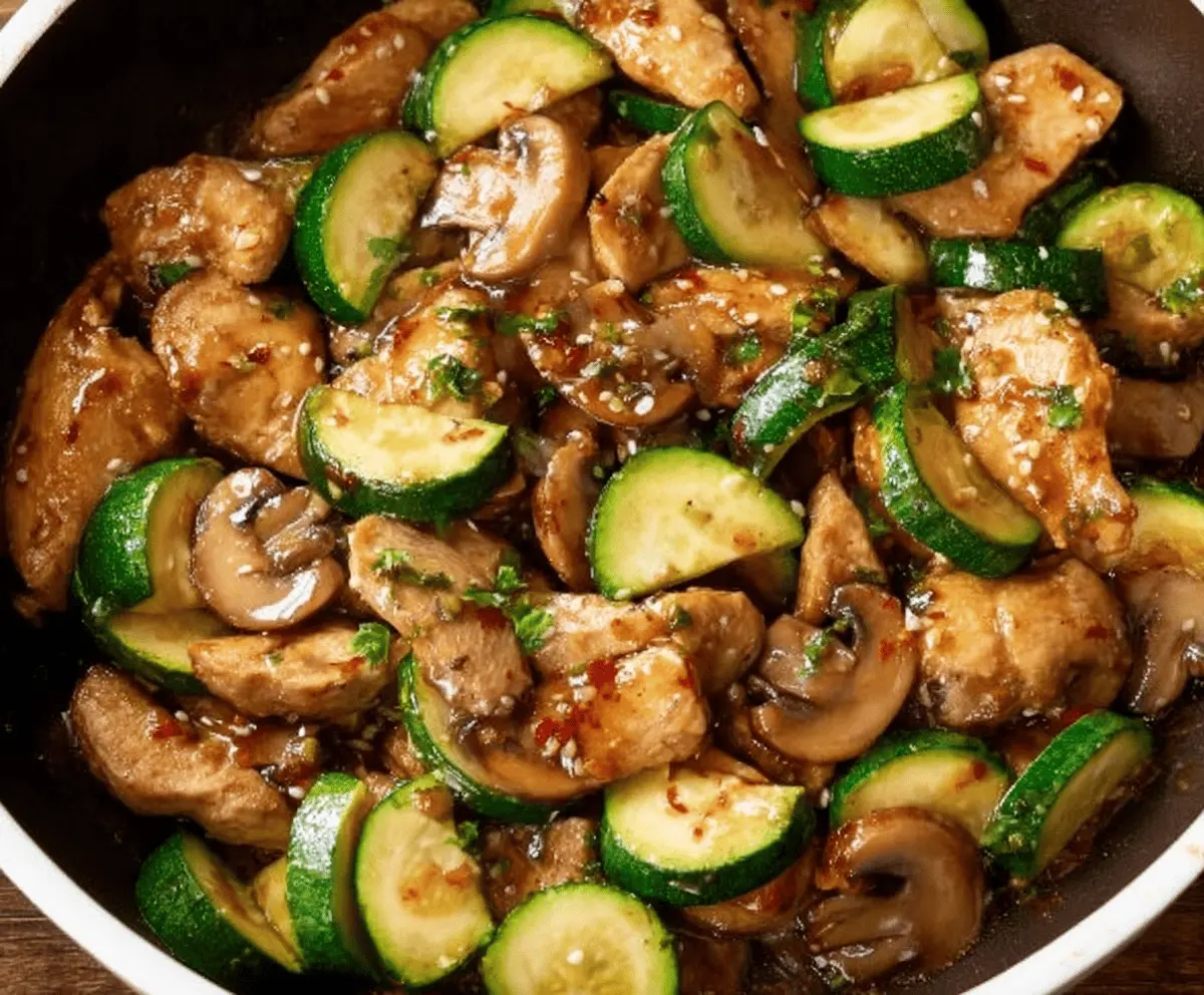 Easy Zucchini Mushroom Chicken Stir Fry Recipe