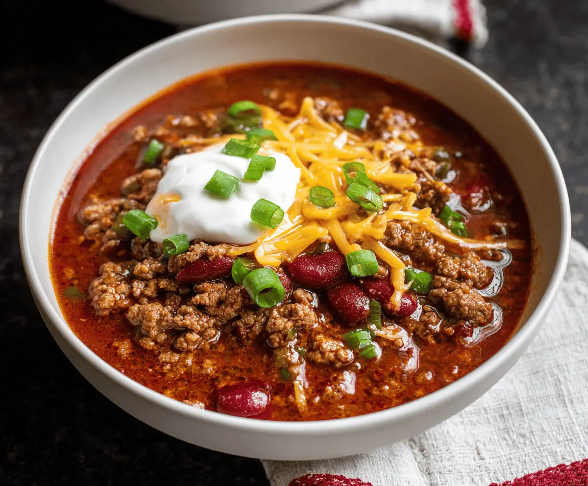 Crockpot Chili with Ground Beef and Beans