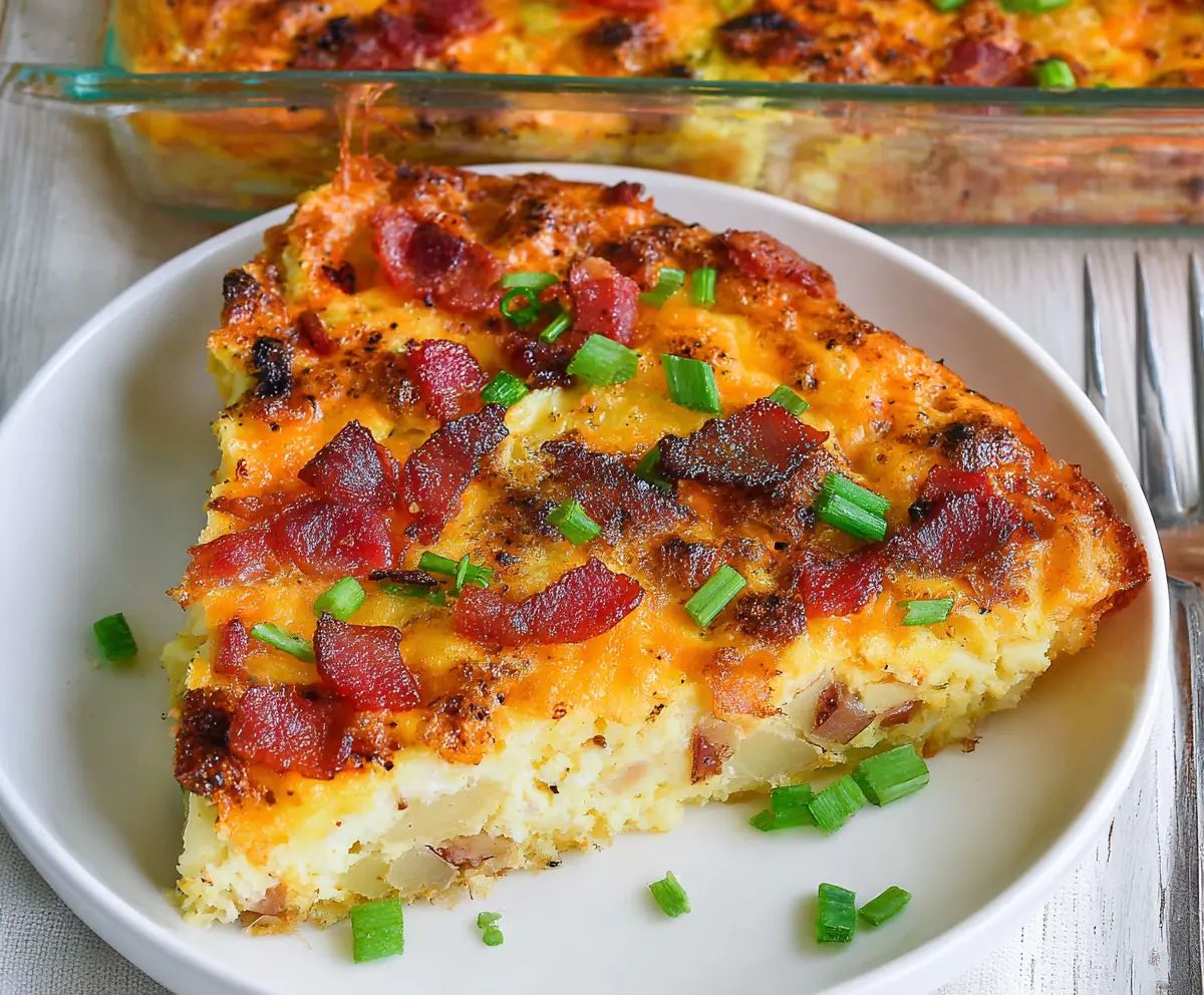 Easy Bacon Potato Egg Casserole