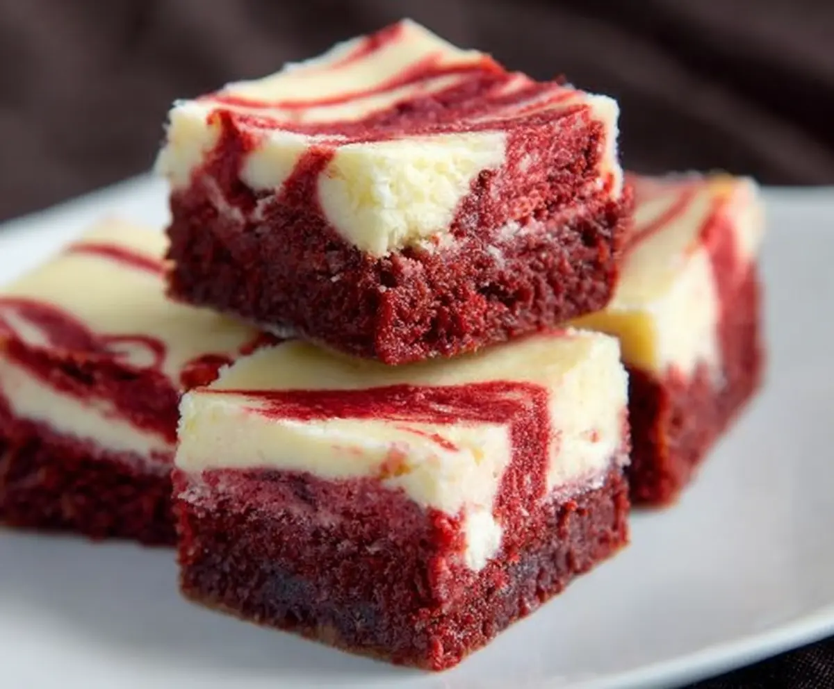 Delicious Red Velvet Cheesecake Bars